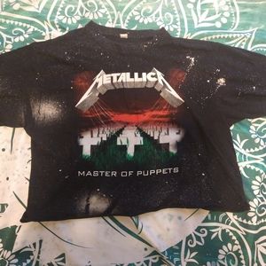 Metallica crop distressed shirt
